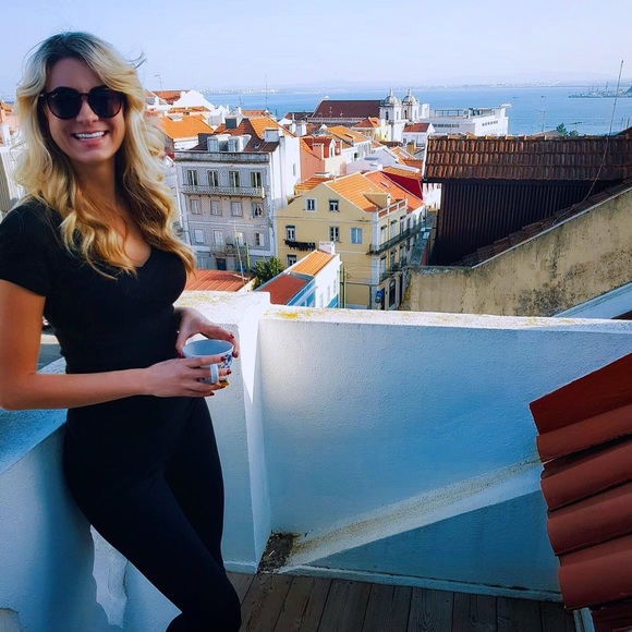 Meet your Posher, Annie - Picture 11 of 16